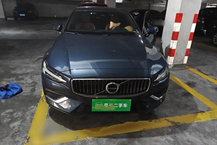 Used Volvo S60 2023 B4 Zhiyi Luxury Edition Engine Bay