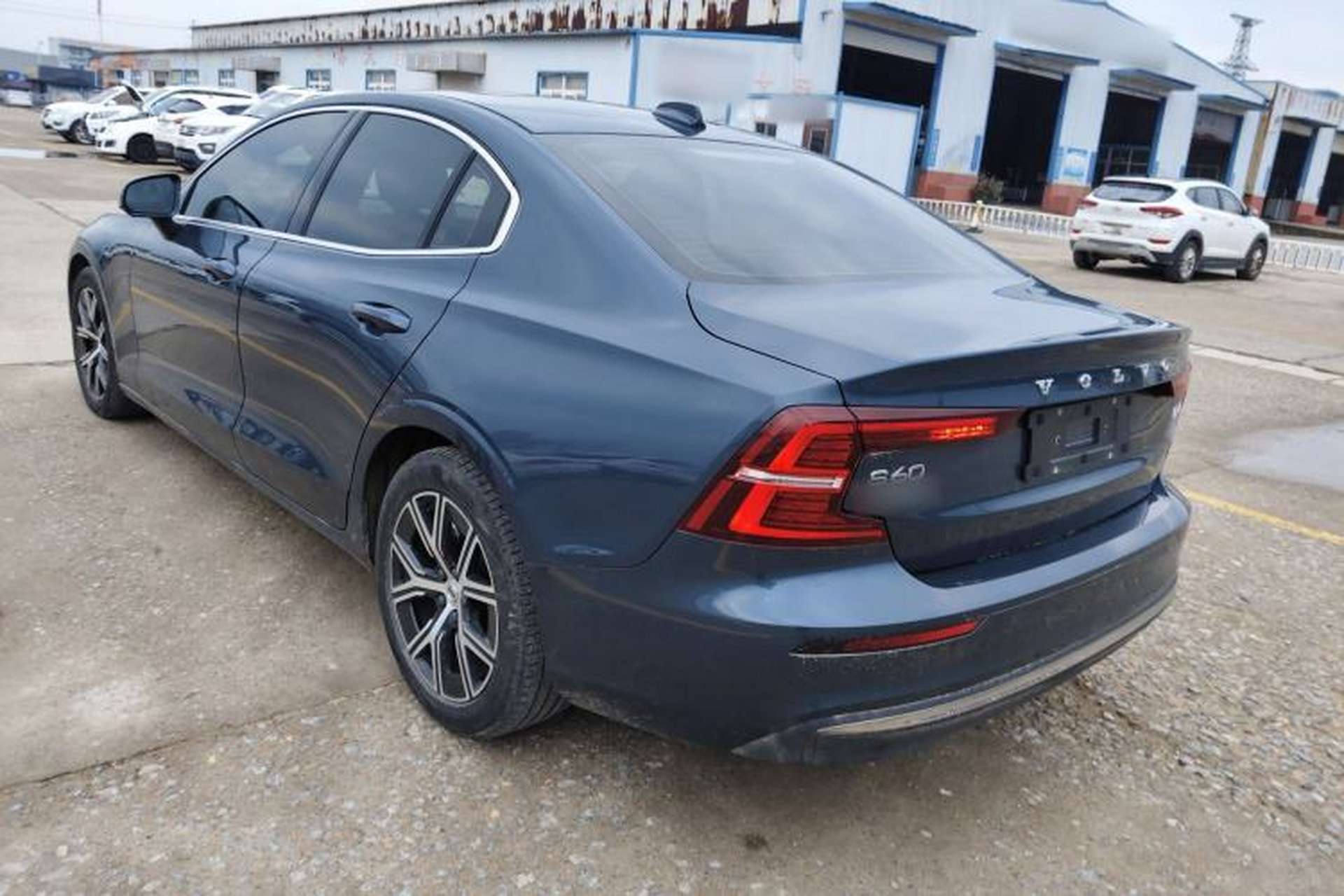 Used Volvo S60 2023 B4 Zhiyi Luxury Edition Exterior 2