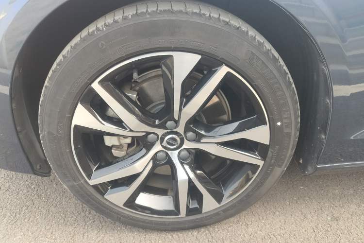 Used Volvo S60 2023 B5 Zhiya Sport Edition Exterior 5