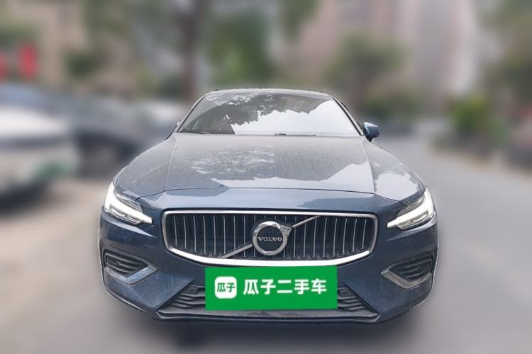 Used Volvo S60 2023 B4 Zhiyi Luxury Edition Front