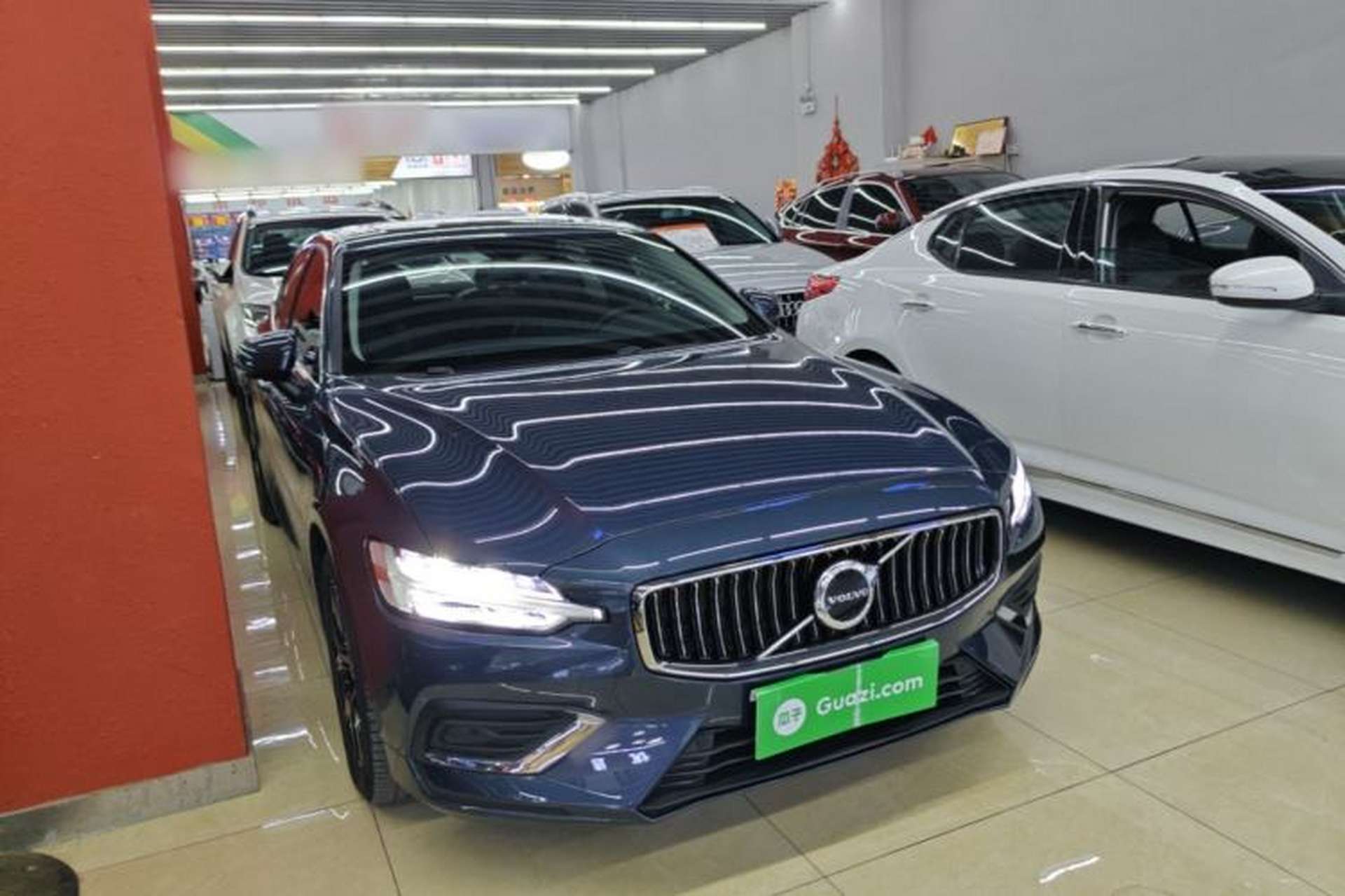 Used Volvo S60 2023 B4 Zhiyi Luxury Edition Front Right 45 Deg