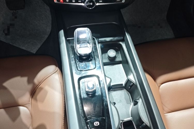 Used Volvo S60 2023 B4 Zhiyi Luxury Edition Gear Lever