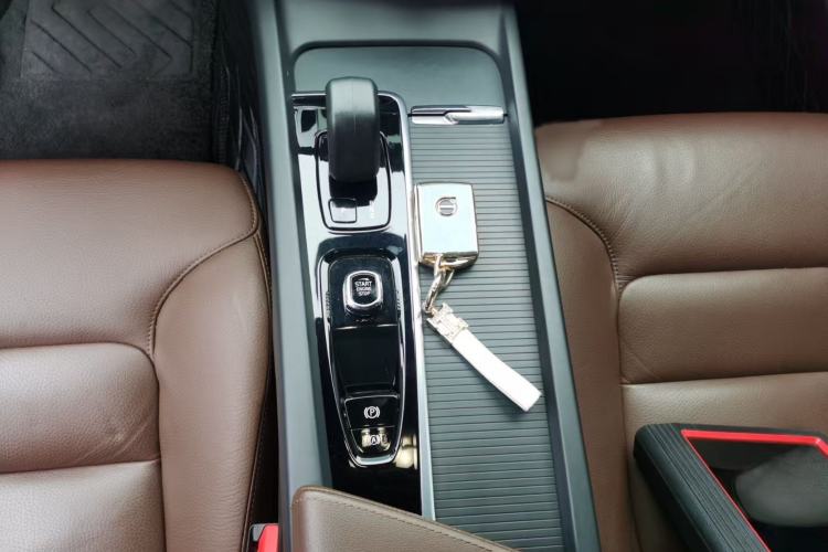 Used Volvo S60 2023 B4 Zhiyi Luxury Edition Interior 5