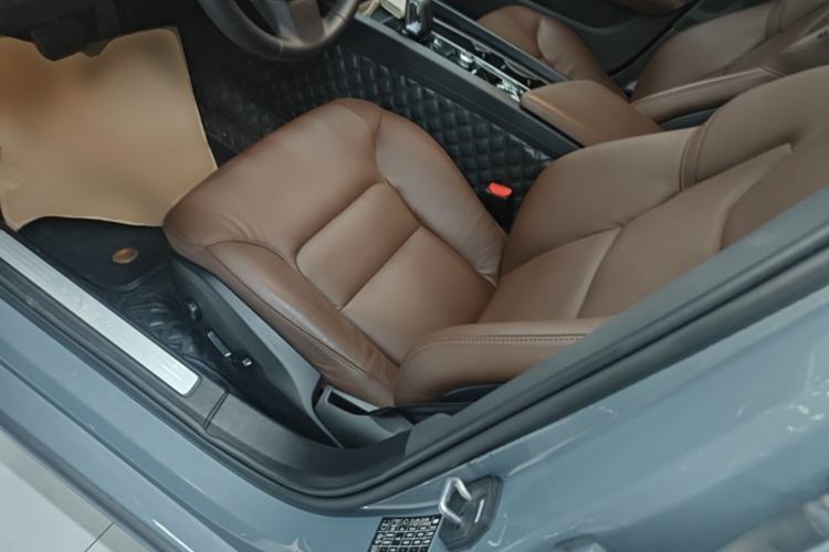 Used Volvo S60 2023 B4 Zhiyi Luxury Edition Left Front Seat