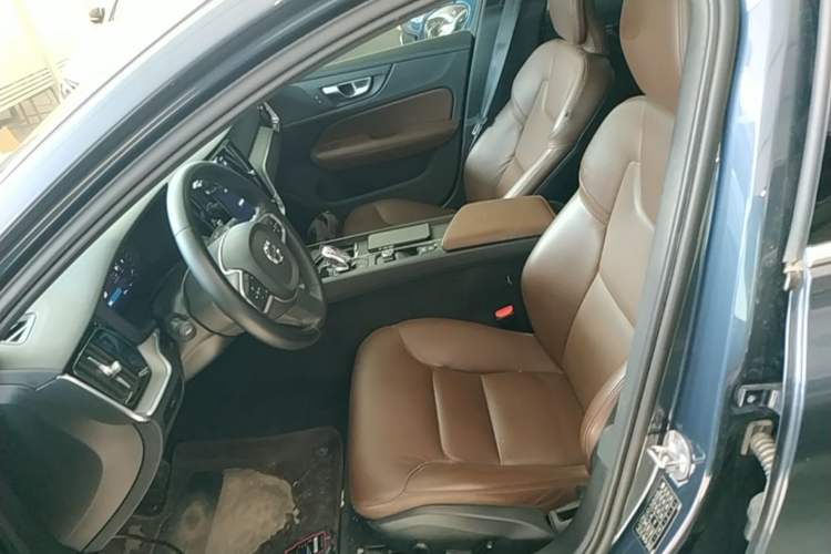 Used Volvo S60 2023 B4 Zhiyi Luxury Edition Left Front Seat