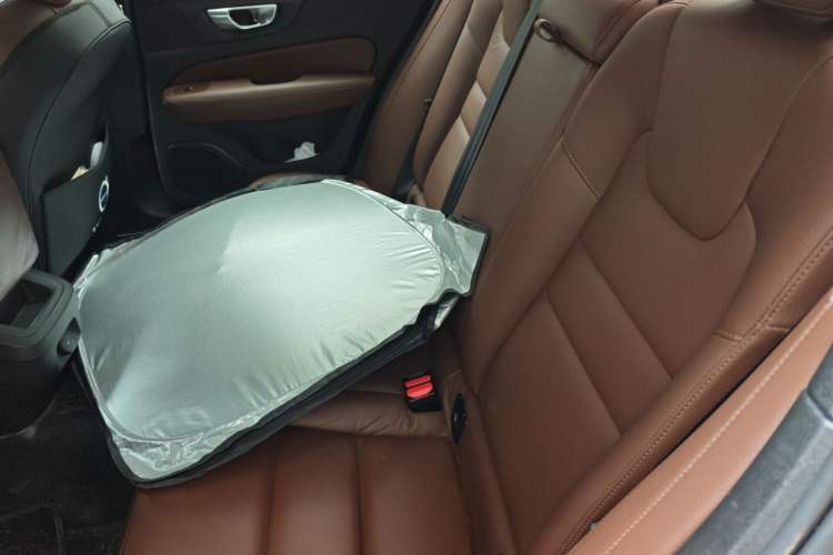 Used Volvo S60 2023 B4 Zhiyuan Luxury Edition Left Rear Seat