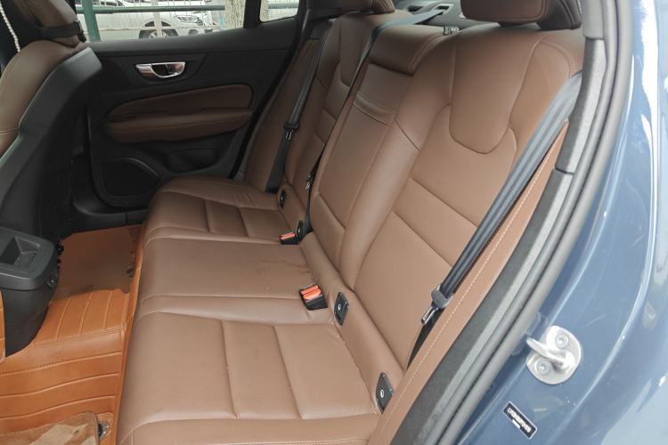 Used Volvo S60 2023 B4 Zhiyi Luxury Edition Left Rear Seat