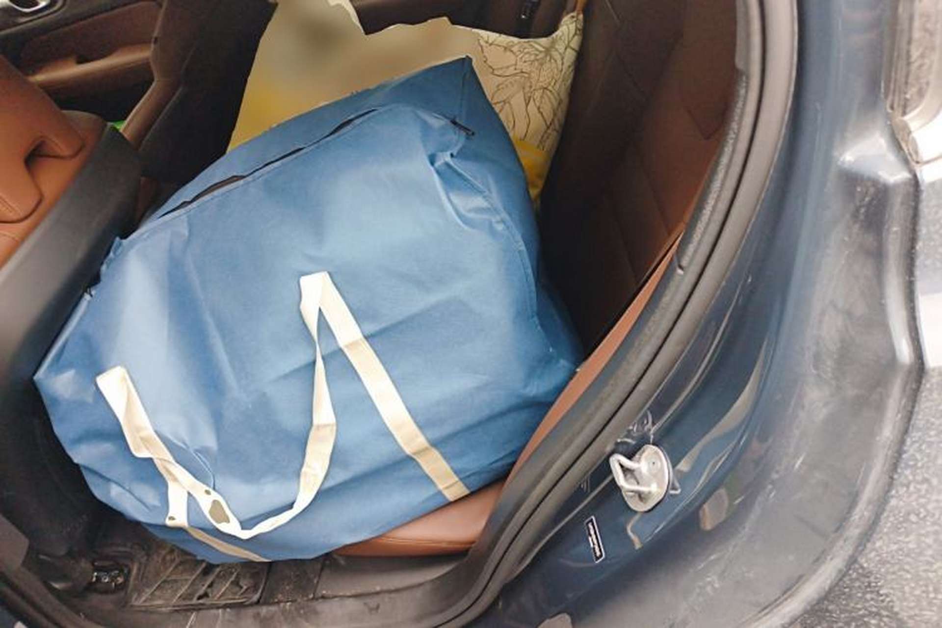 Used Volvo S60 2023 B4 Zhiyi Luxury Edition Left Rear Seat