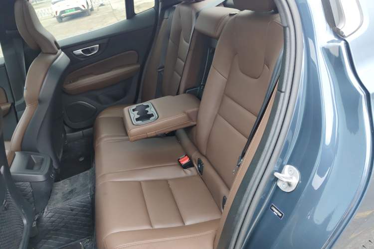 Used Volvo S60 2023 B4 Zhiyi Luxury Edition Left Rear Seat
