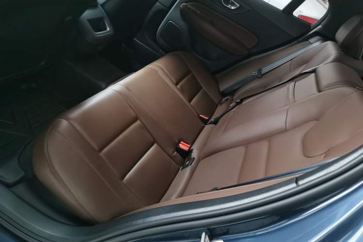 Used Volvo S60 2023 B4 Zhiyi Luxury Edition Left Rear Seat