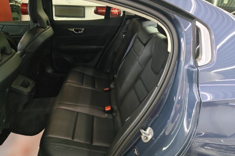 Used Volvo S60 2023 B4 Zhiyi Luxury Edition Left Rear Seat