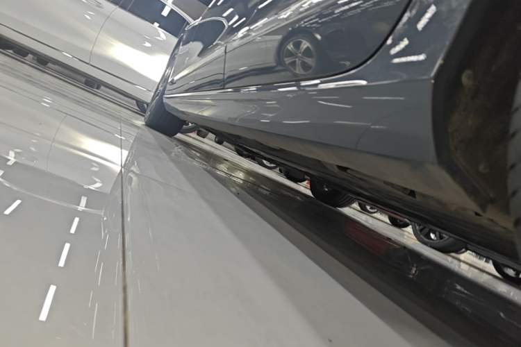 Used Volvo S60 2023 B4 Zhiyi Luxury Edition Left Side Sill
