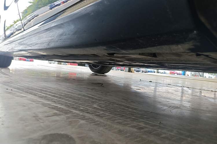 Used Volvo S60 2023 B4 Zhiyi Luxury Edition Left Side Sill