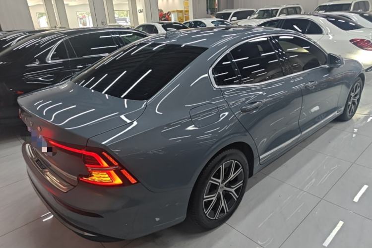 Used Volvo S60 2023 B4 Zhiyi Luxury Edition Rear