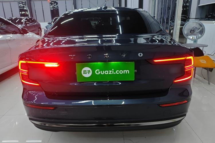 Used Volvo S60 2023 B4 Zhiyuan Luxury Edition Rear