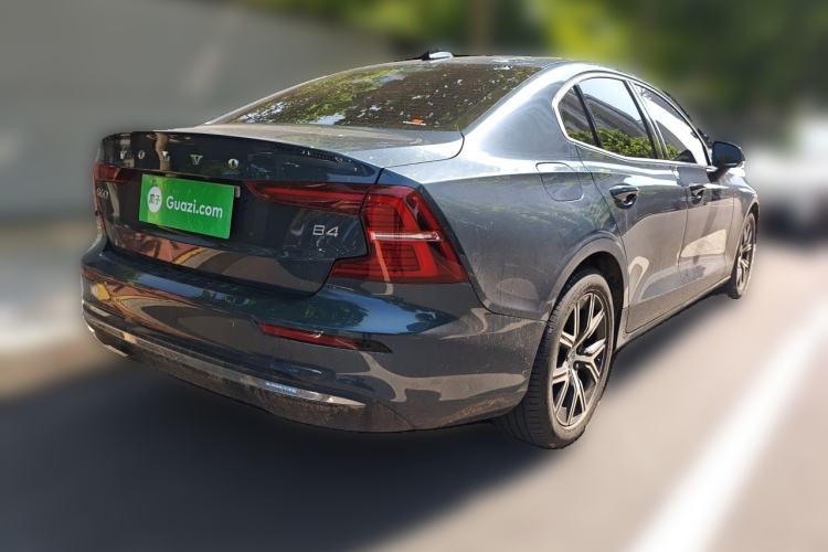 Used Volvo S60 2023 B4 Zhiyi Luxury Edition Rear Right 45 Deg