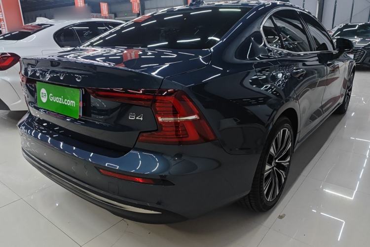 Used Volvo S60 2023 B4 Zhiyuan Luxury Edition Rear Right 45 Deg