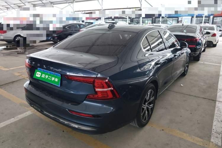 Used Volvo S60 2023 B4 Zhiyi Luxury Edition Rear Right 45 Deg