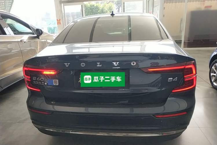 Used Volvo S60 2023 B4 Zhiyi Luxury Edition Rear