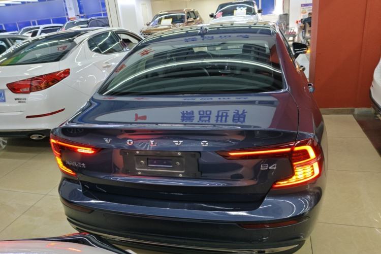 Used Volvo S60 2023 B4 Zhiyi Luxury Edition Rear