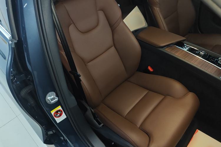 Used Volvo S60 2023 B4 Zhiyuan Luxury Edition Right Front Seat