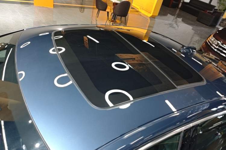 Used Volvo S60 2023 B4 Zhiyi Luxury Edition Roof
