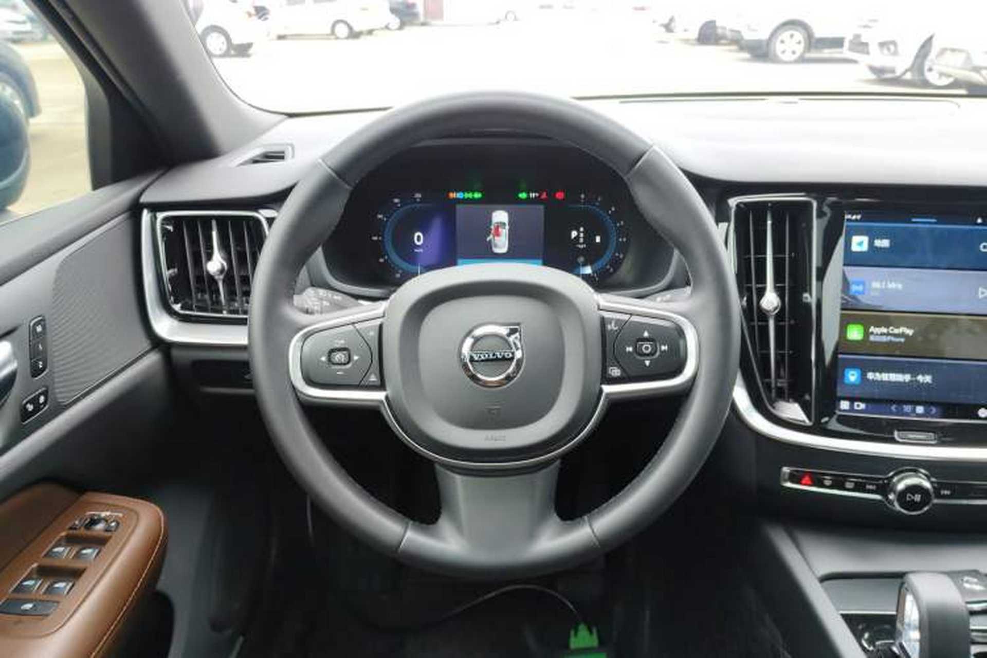 Used Volvo S60 2023 B4 Zhiyi Luxury Edition Steering Wheel