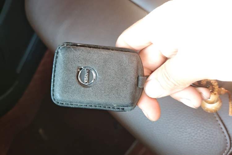 Used Volvo S60 2023 B4 Zhiyi Luxury Edition Vehicle Key