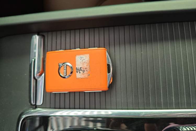 Used Volvo S60 2023 B4 Zhiyi Luxury Edition Vehicle Key
