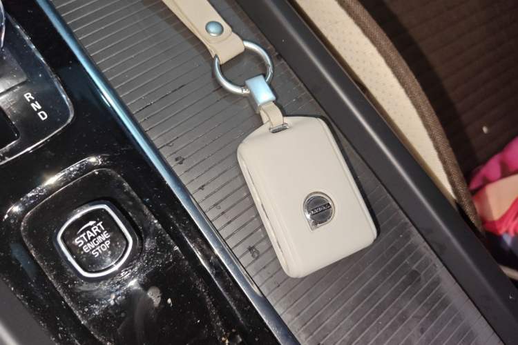 Used Volvo S60 2023 B4 Zhiyi Luxury Edition Vehicle Key