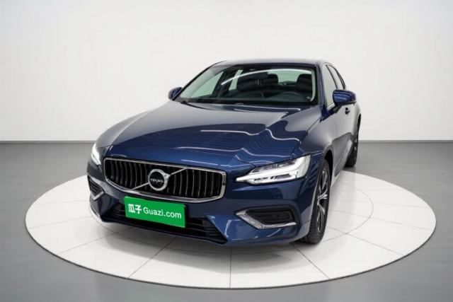 Used Volvo S60 2023 B4 Zhiyi Luxury Edition