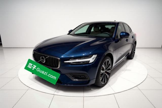 Used Volvo S60 2023 B4 Zhiyuan Luxury Edition