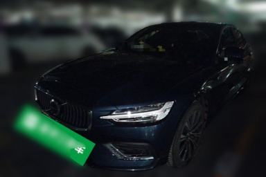 Used Volvo S60 2023 B4 Zhiyuan Luxury Edition