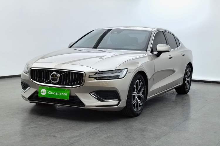 Used Volvo S60 2023 B4 Zhiyi Luxury Edition Guazi used car, China used car export, Used car for sale, Used cars, Cheapest cars for sale