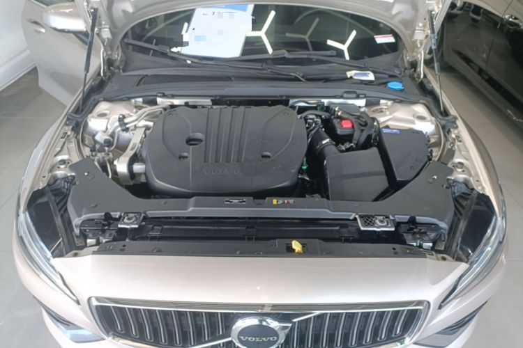 Used Volvo S60 2023 B4 Zhiyi Luxury Edition Engine Bay