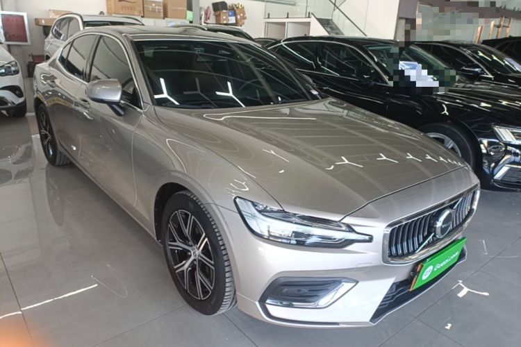Used Volvo S60 2023 B4 Zhiyi Luxury Edition Exterior 1