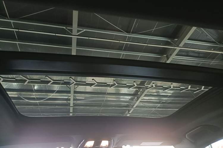 Used Volvo S60 2023 B4 Zhiyi Luxury Edition Headliner