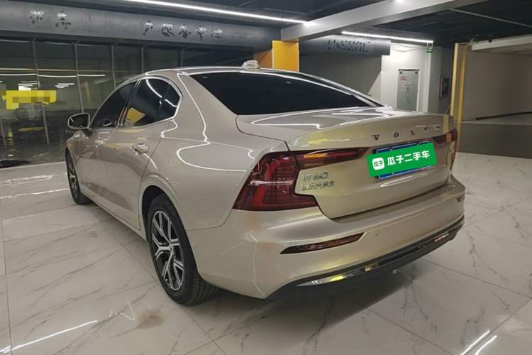 Used Volvo S60 2023 B4 Zhiyi Luxury Edition Rear Left 45 Deg