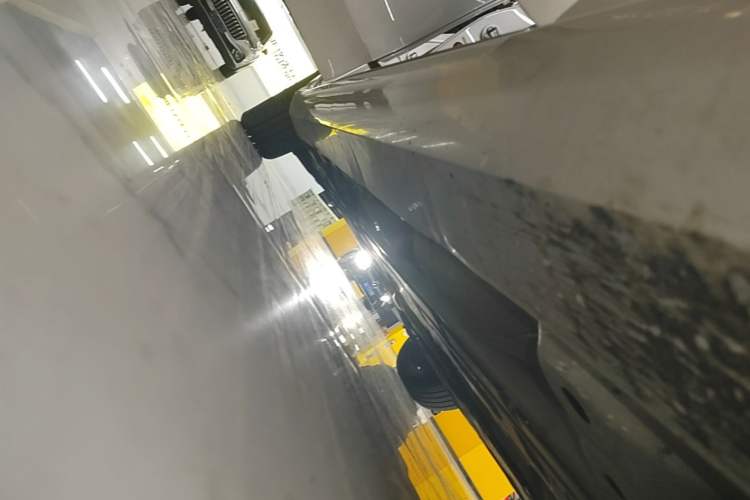 Used Volvo S60 2023 B4 Zhiyi Luxury Edition Right Side Sill