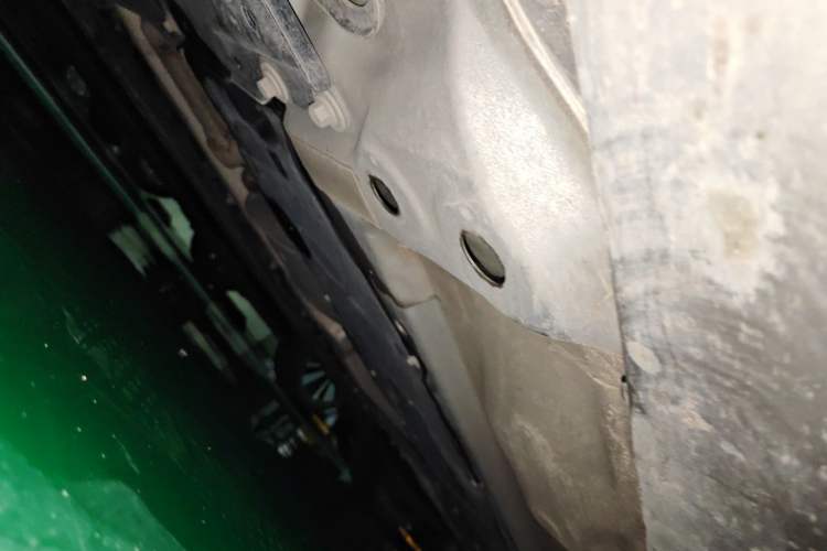 Used Volvo S60 2023 B4 Zhiyuan Luxury Edition Chassis Front Left