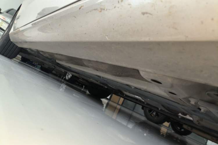 Used Volvo S60 2023 B4 Zhiyi Luxury Edition Chassis Front Right