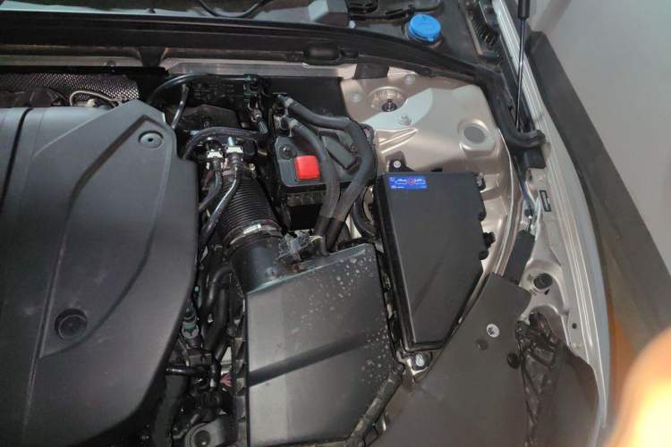 Used Volvo S60 2023 B4 Zhiyi Luxury Edition Engine Bay Left