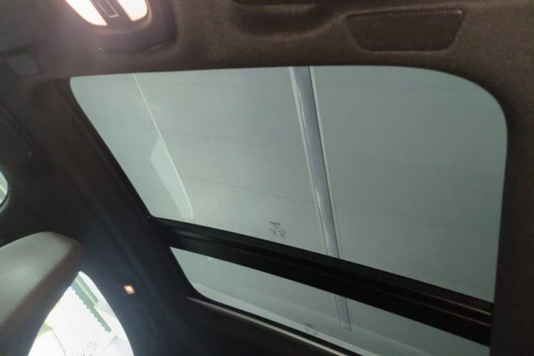 Used Volvo S60 2023 B4 Zhiyi Luxury Edition Headliner