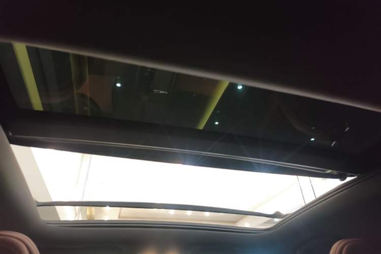 Used Volvo S60 2023 B4 Zhiyi Luxury Edition Headliner