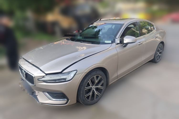 Used Volvo S60 2023 B4 Zhiyi Luxury Edition Guazi used car, China used car export, Used car for sale, Used  cars, Cheapest cars for sale