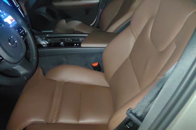 Used Volvo S60 2023 B4 Zhiyi Luxury Edition Left Front Seat