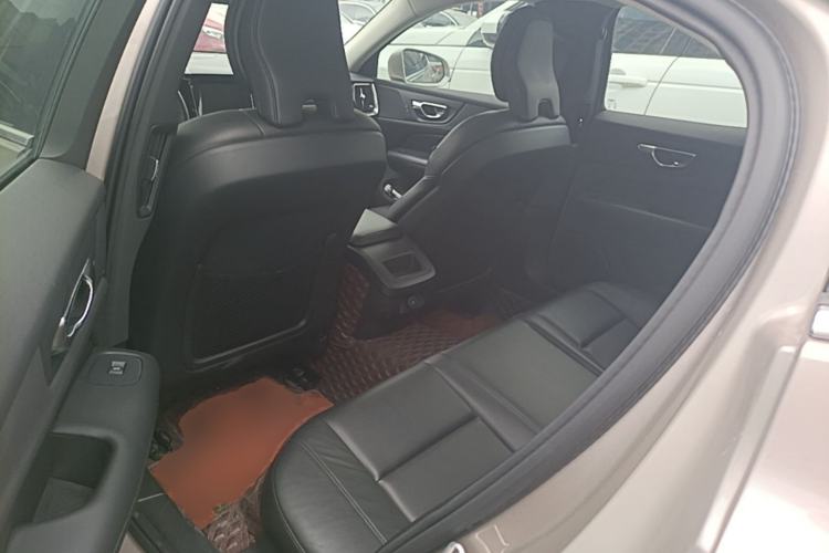 Used Volvo S60 2023 B4 Zhiyi Luxury Edition Left Rear Seat