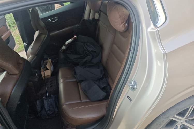 Used Volvo S60 2023 B4 Zhiyi Luxury Edition Left Rear Seat