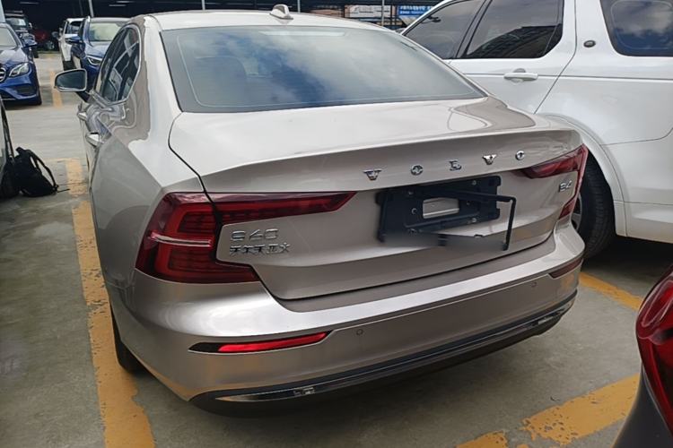 Used Volvo S60 2023 B4 Zhiyi Luxury Edition Rear