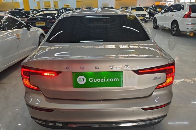 Used Volvo S60 2023 B4 Zhiyi Luxury Edition Rear